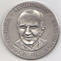 Medaille mit Porträt Max Seidel
